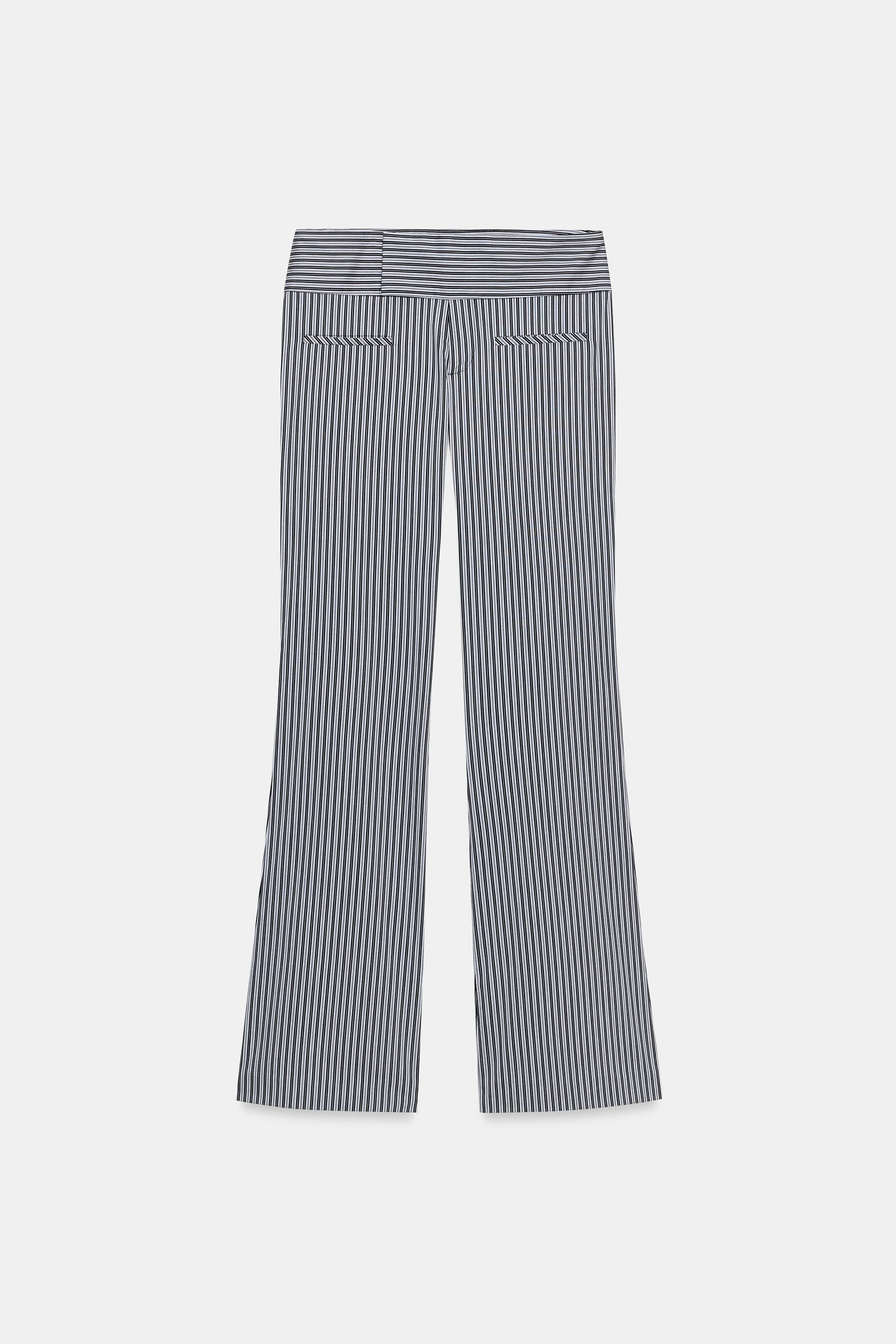 PANTALON FLARE À RAYURES